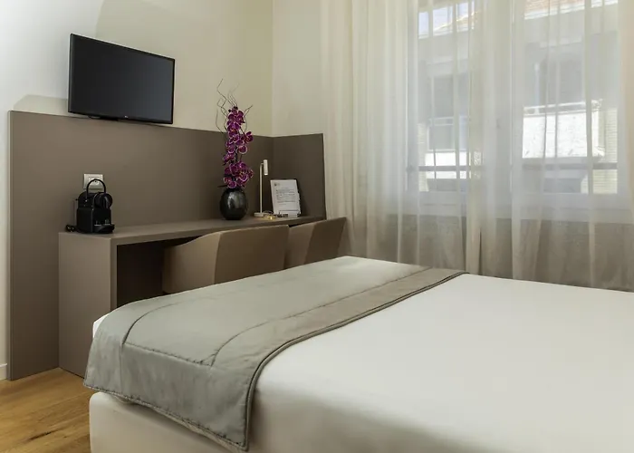 Mercure Solari