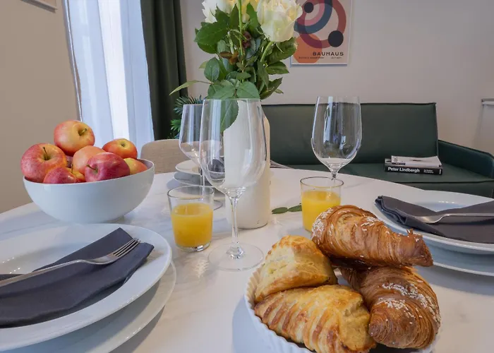 Apartment Bright & Chic 1bdr With Shared Rooftop Terrace In San Babila