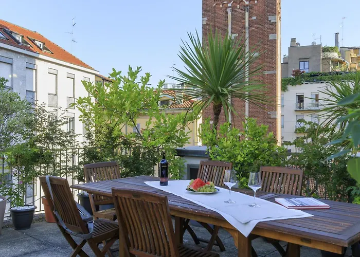 Apartment Bright & Chic 1bdr With Shared Rooftop Terrace In San Babila
