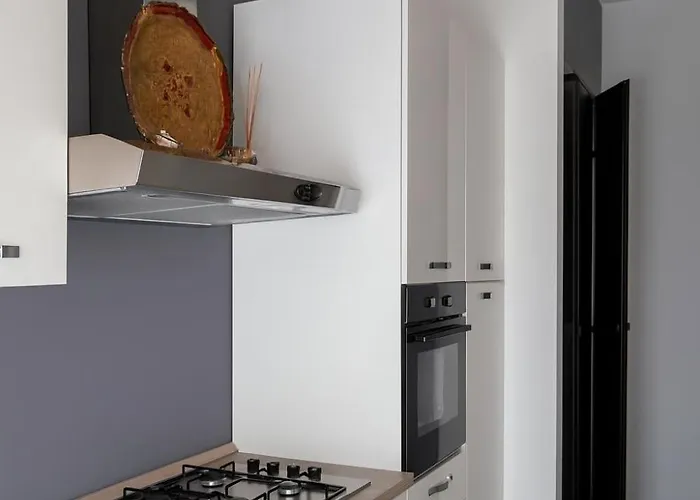 Beautiful Floral On Navigli Apartmán