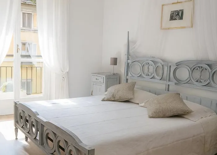 Beautiful Floral On Navigli Apartmán *