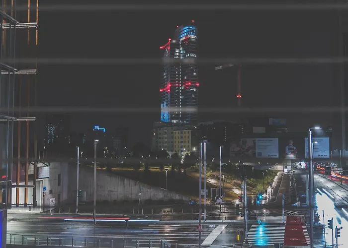 Wownavigli Apartment-sofa Bed Metro M4 Tram 2