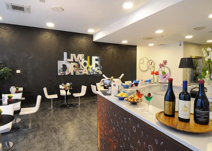 Otel Ih Lorenteggio 4*