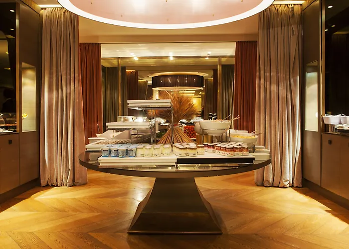 Hotell Rosa Grand - Starhotels Collezione Milano