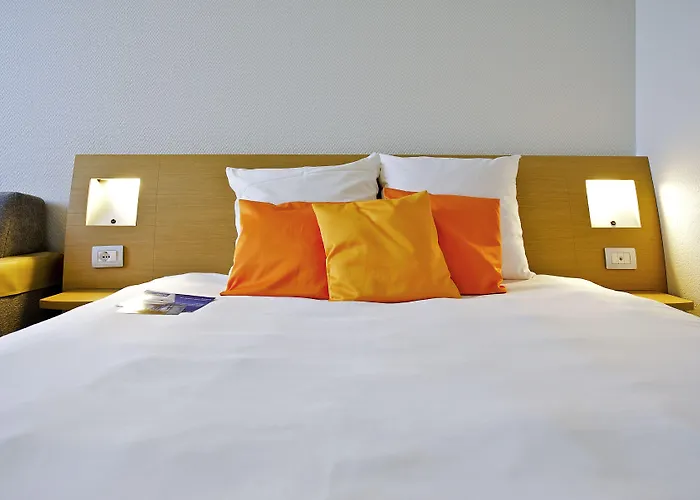 Hotel Novotel Nord Ca' Granda 4*