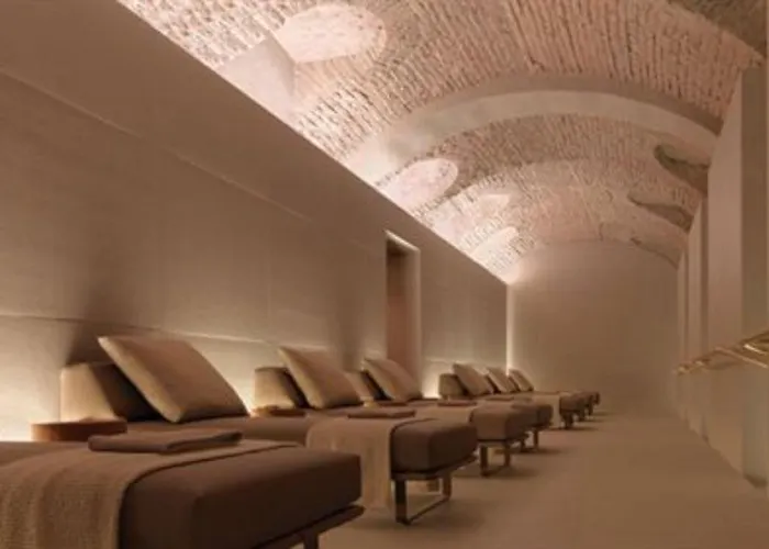 Four Seasons Hotel Milan