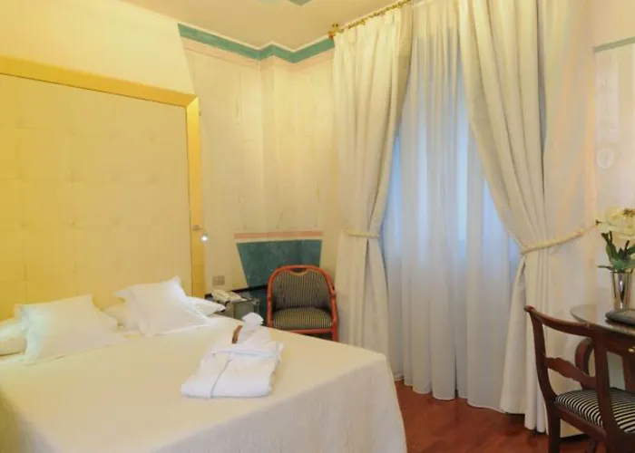 C-hotels Rubens ホテル 4*