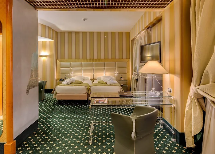 ホテル C-hotels Rubens 4*