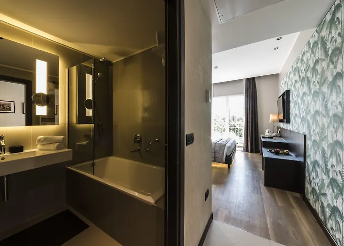 Otel Manin 4*