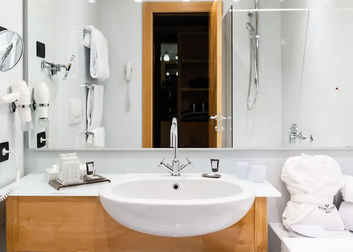 Hotel Spadari Al Duomo 4*