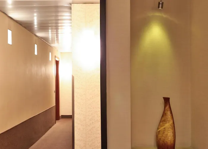 Hotel Western Madison