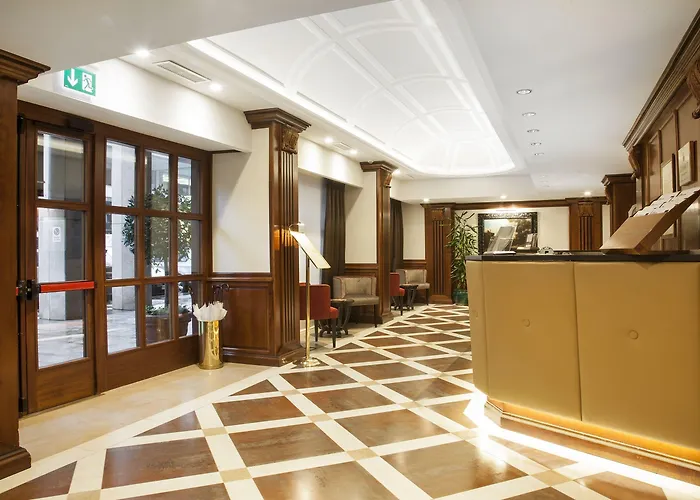 시나 드 라 빌 4*