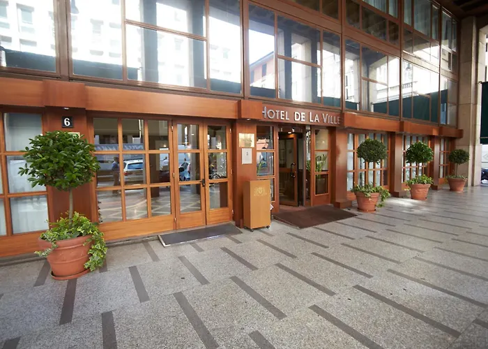 시나 드 라 빌 호텔 4*