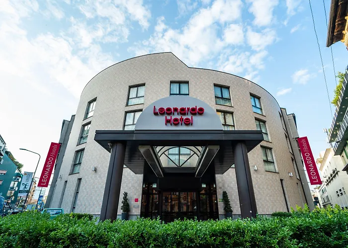 Отель Leonardo Center 4*