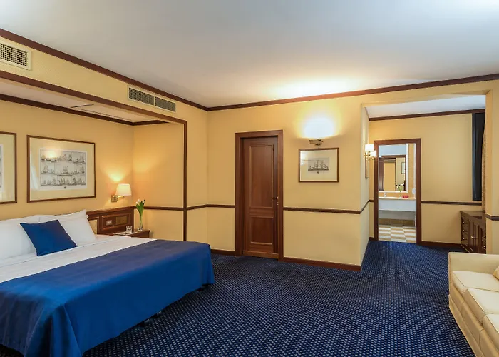 米兰市中心莱昂纳多酒店 4*