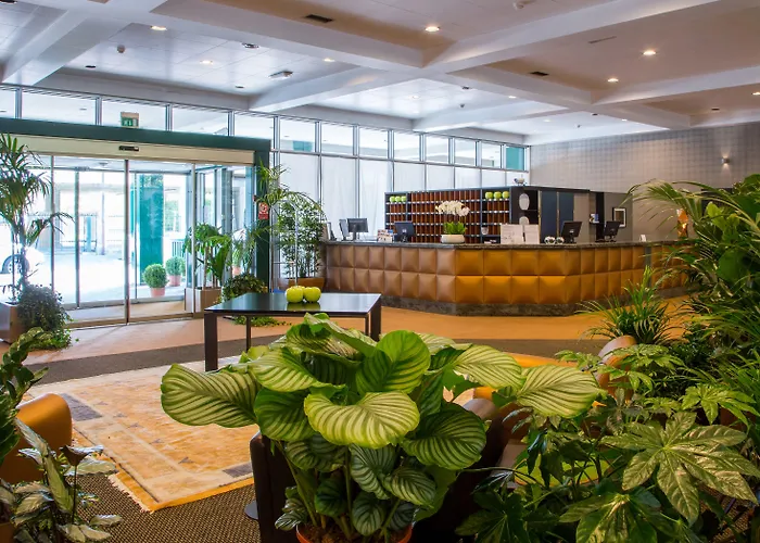 Blaise & Francis Milano