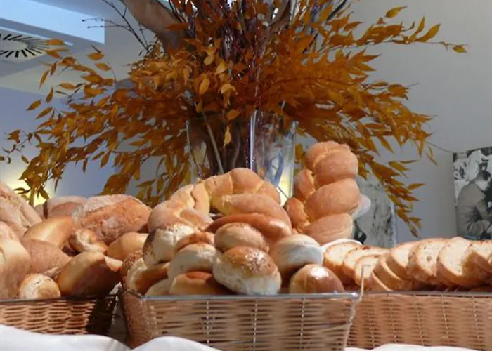 Blaise & Francis Milano