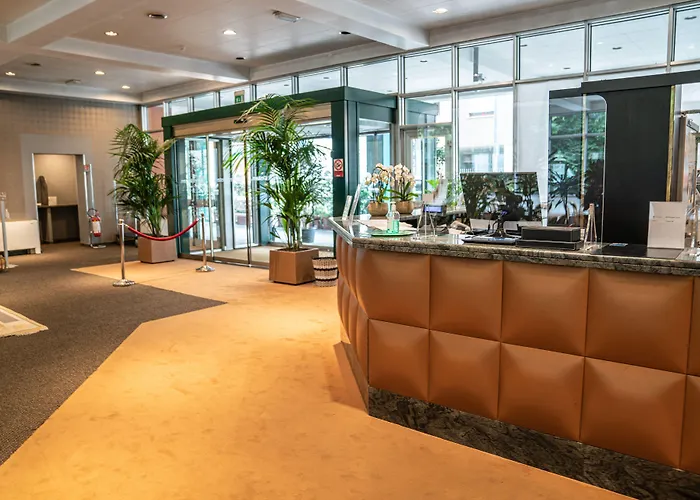 Blaise & Francis فندق