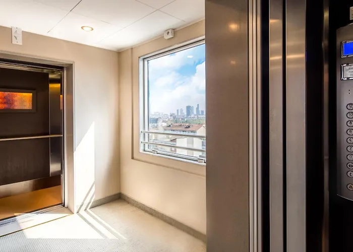 Otel Blaise & Francis