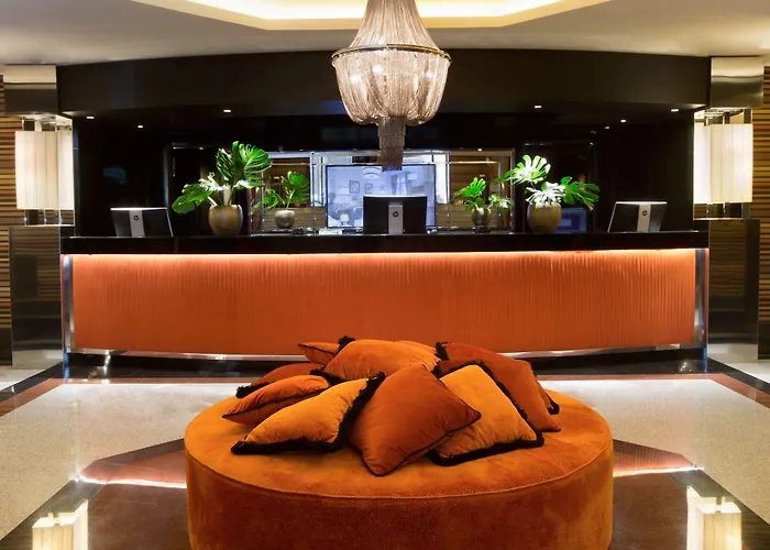 Starhotels Ritz Hotell 4*