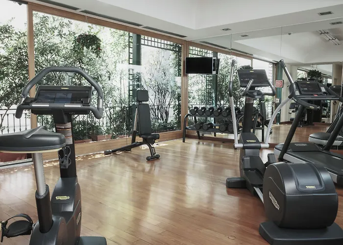 Grand Et De - The Leading Of The World Milán