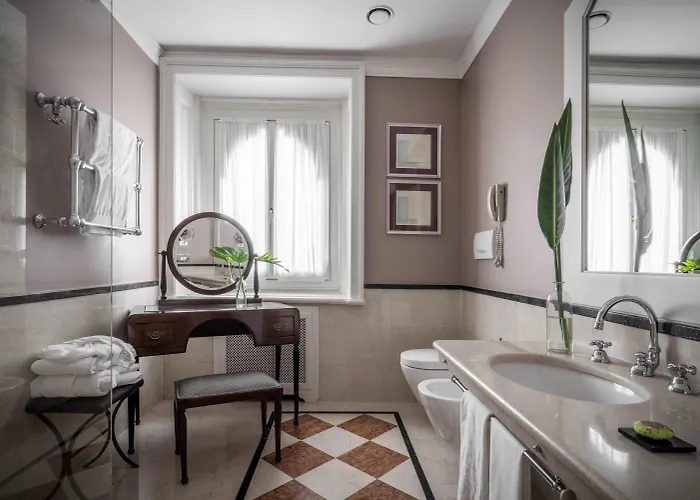 Grand Et De - The Leading Of The World 5*