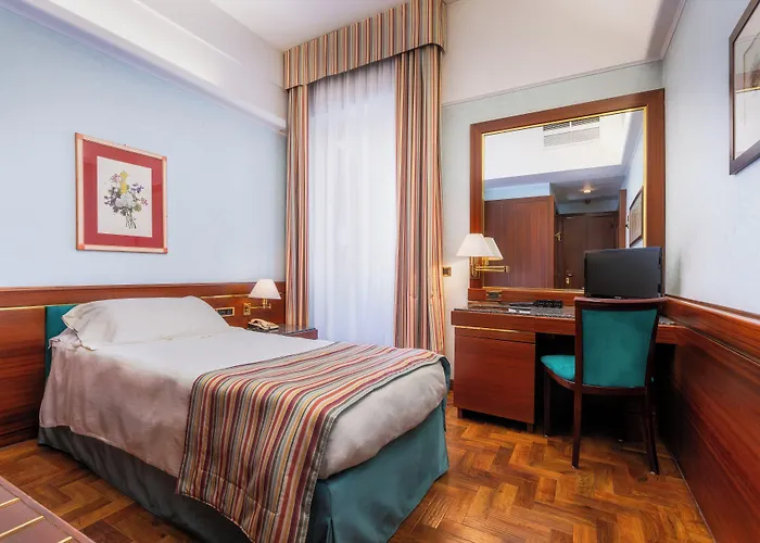 Crivi's Hotel 4*