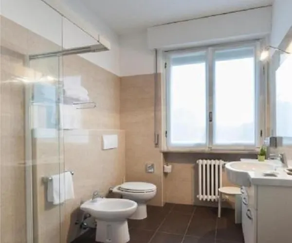 Отель Palmanova Милан