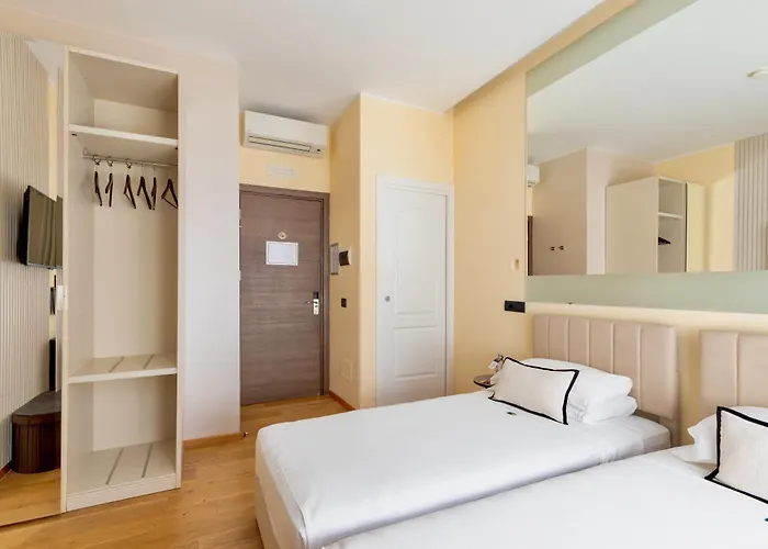 Vendégház Ah - Fashion District 4*