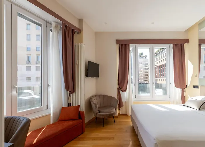 Ah - Fashion District 4*