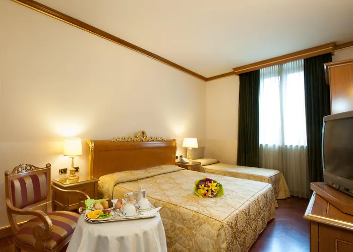 호텔 마르코니 4*