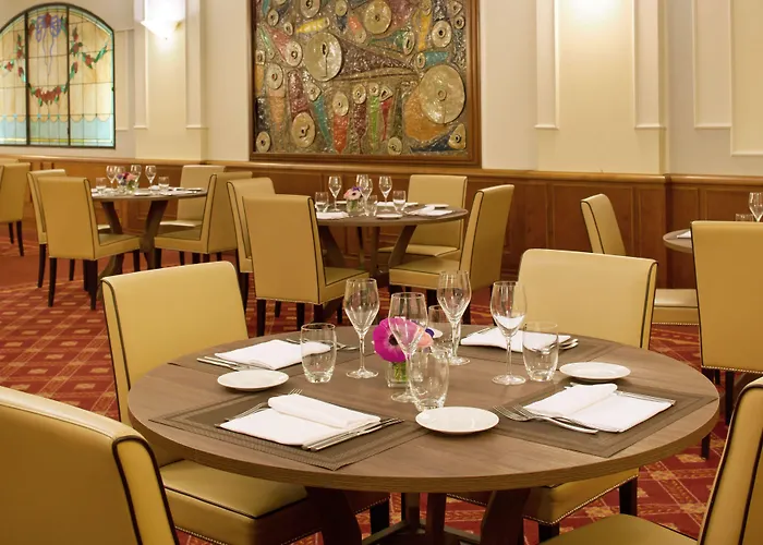 Starhotels Business Palace מלון