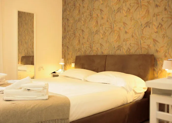 Italianway - The B Village New Apartment