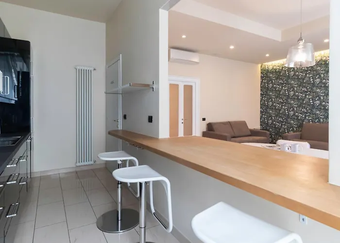 Italianway - The B Village New *