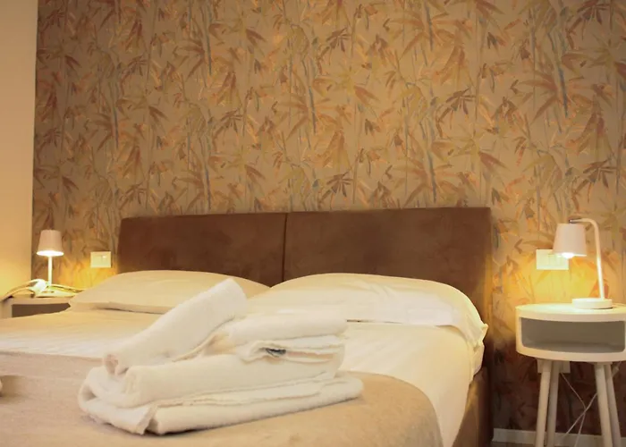 Italianway - The B Village New