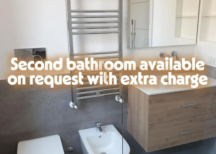 Spacious & Lovely - 4 Queen Bed *