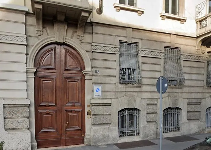 Homemi Arco Della Pace Διαμέρισμα