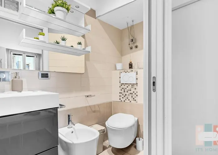 Apartmán Cc8 -brera-isola- Modern - - Wifi *