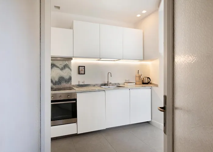 Homemi Duomo アパート *