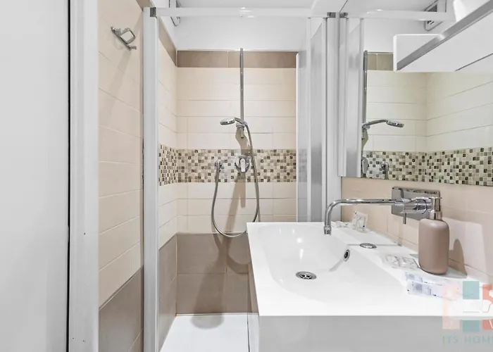 Apartmán Cc8 -brera-isola- Modern - - Wifi