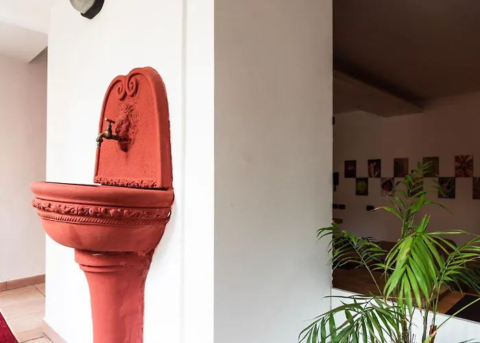 Youhosty - Secret Garden Apartmán