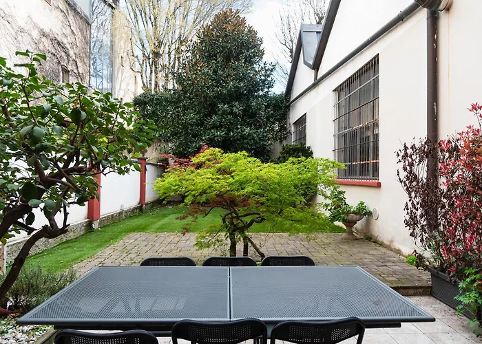 Youhosty - Secret Garden Apartmán *