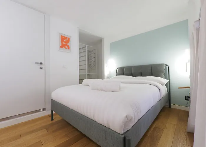 Stella Loft *