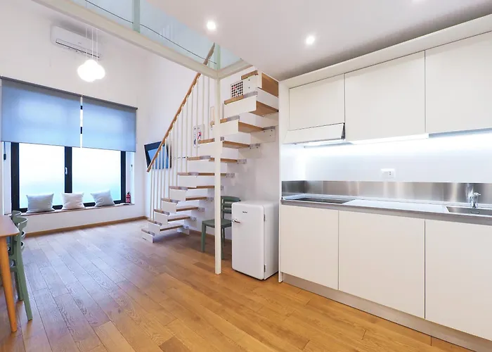 Stella Loft