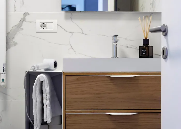 Apartament Comecasa Modern Terraced & Palestra Mediolan