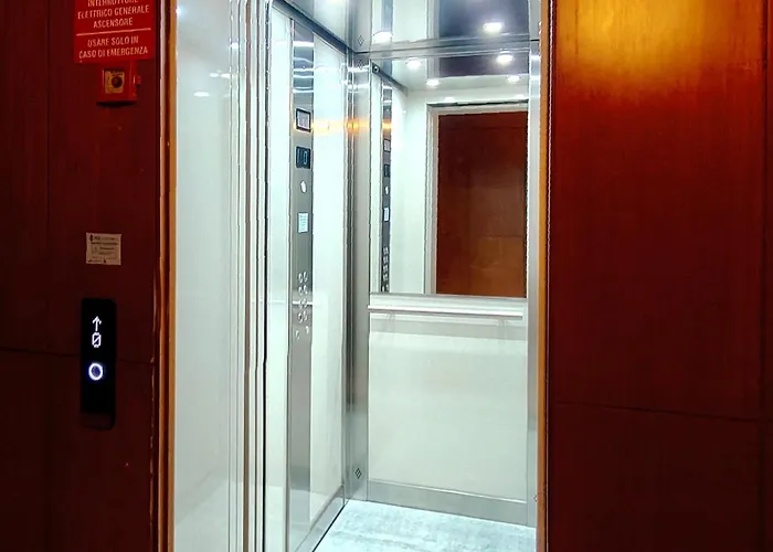 Navigli-san Babila New Attico Balcone Aria