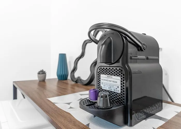 בית הארחה 12 -near Train Station -15 Min Rho Fiera-duomo-malpensa 3*