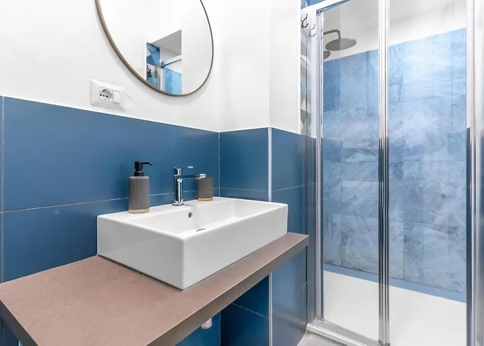 בית הארחה 12 -near Train Station -15 Min Rho Fiera-duomo-malpensa מילאנו