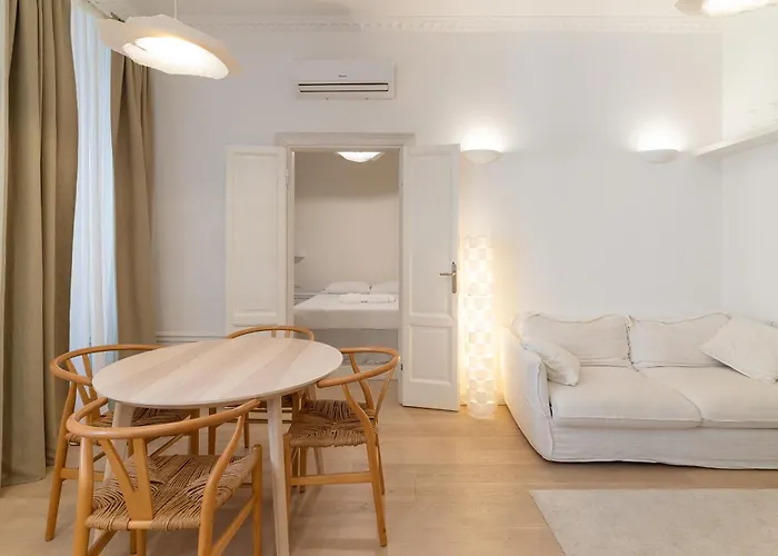 Apartamento Porta Romana - Lusso E Calore In Un Bilocale Di Design *