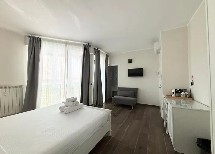 San Siro House בית הארחה 3*